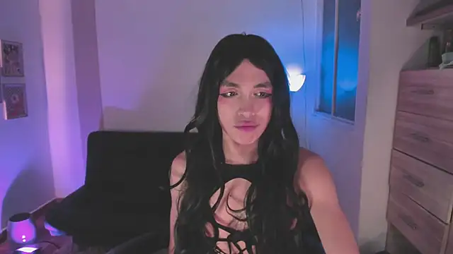 Nikkita Dragon online show from November 21, 2025, 2:54 am