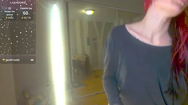 Snapshot of Blossom94 chatting on February 17, 2026, 1:35 am Blossom94 online show from February 17, 2026, 1:35 am