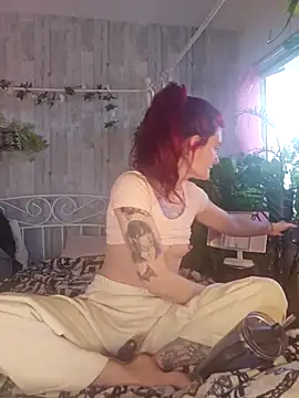 Snapshot of Blossom94 chatting on February 25, 2026, 5:33 pm Blossom94 online show from February 25, 2026, 5:33 pm