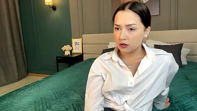  AleXSandra  online show from September 12, 2025, 1:17 am