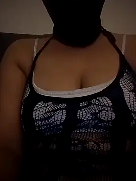 Jolielatina online show from September 9, 2025, 8:19 pm