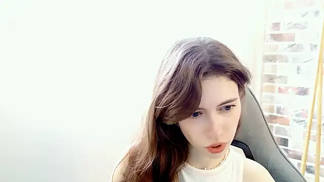 Yoka paradoXXX online show from September 10, 2025, 9:20 am