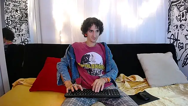 Snapshot of MarcoX_BD chatting on October 15, 2025, 6:57 am MarcoX BD online show from October 15, 2025, 6:57 am