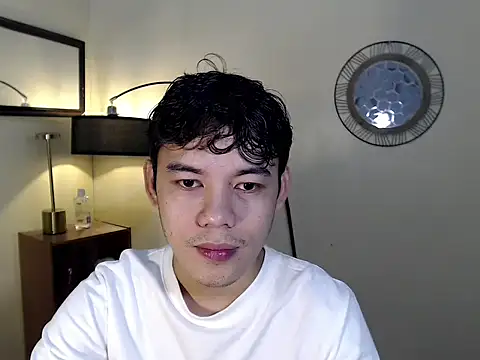 keirflorianxx online show from September 17, 2025, 11:23 am