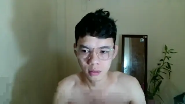 keirflorianxx online show from October 26, 2025, 1:11 am