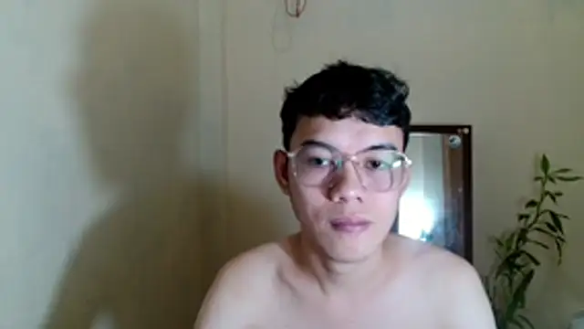 keirflorianxx online show from October 27, 2025, 5:11 am