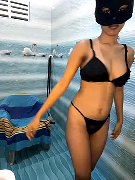 Snapshot of AMY_2006 chatting on October 25, 2025, 1:18 pm AMY 2006 online show from October 25, 2025, 1:18 pm