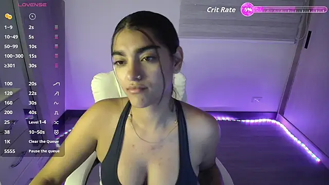 amarasilk  online show from April 29, 2026, 3:32 am