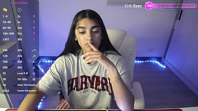 amarasilk  online show from May 7, 2026, 4:51 am