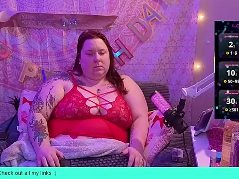 Snapshot of brookenicole3003 chatting on May 24, 2026, 7:46 am brookenicole3003 online show from May 24, 2026, 7:46 am