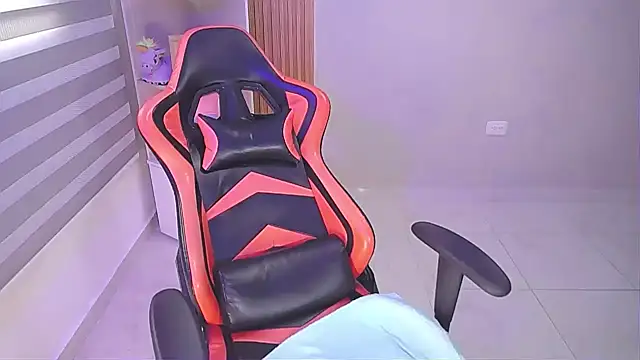 Snapshot of CathaleyaSex chatting on February 21, 2026, 8:43 pm CathaleyaSex online show from February 21, 2026, 8:43 pm