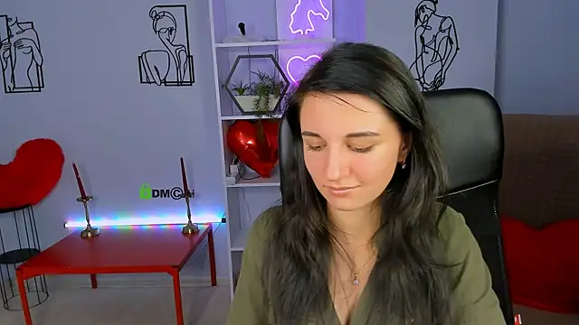 lia sunset online show from September 24, 2025, 12:41 pm