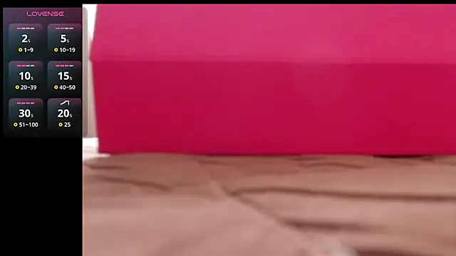 LunaLuxe1 online show from February 3, 2026, 11:59 am