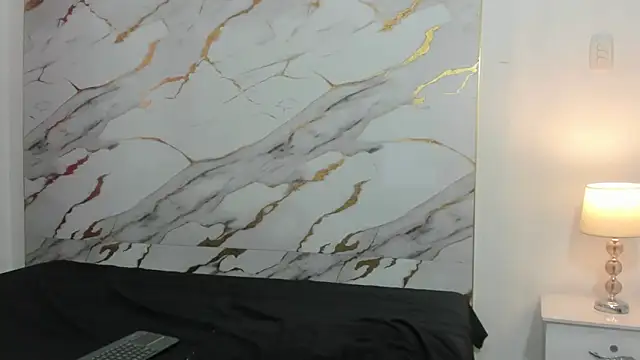 johan miller0 online show from September 24, 2025, 1:03 pm