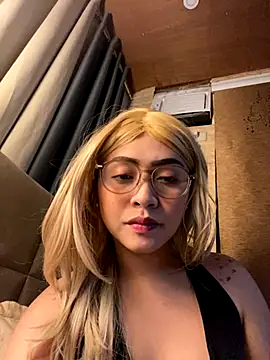 yourdevilsweettsx online show from November 6, 2025, 11:55 am