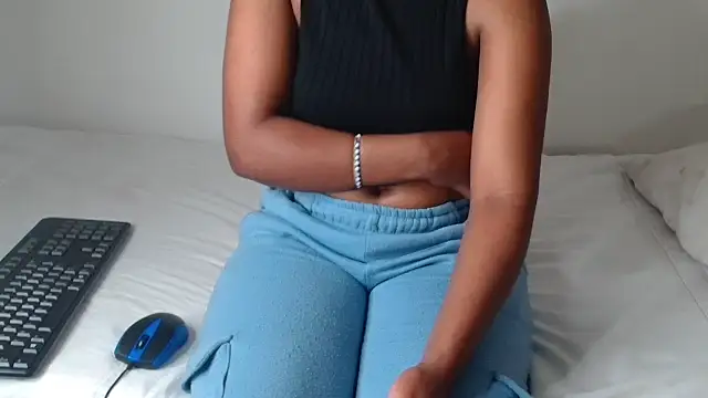 Snapshot of AshleyT255 chatting on October 25, 2025, 2:24 pm AshleyT255 online show from October 25, 2025, 2:24 pm