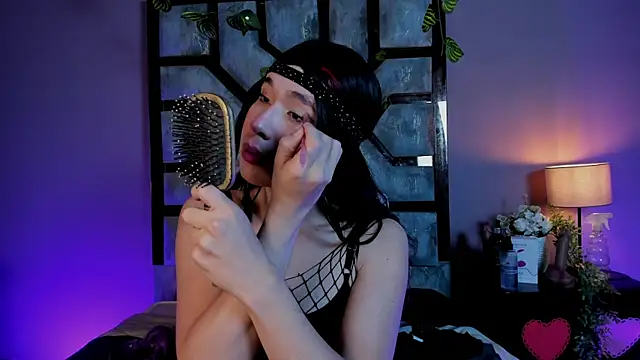 Electra Gosselin online show from May 19, 2026, 12:27 am