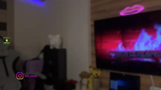 SofI-Play online show from September 20, 2025, 6:09 pm