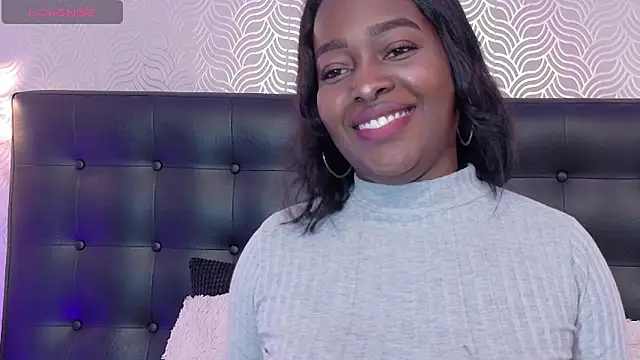 Snapshot of NaiaraMasson_ chatting on November 3, 2025, 12:28 pm NaiaraMasson online show from November 3, 2025, 12:28 pm