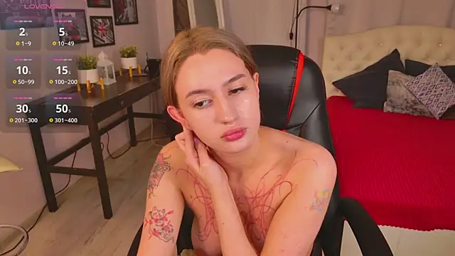 Snapshot of MelanyKink chatting on October 23, 2025, 3:22 pm MelanyKink online show from October 23, 2025, 3:22 pm