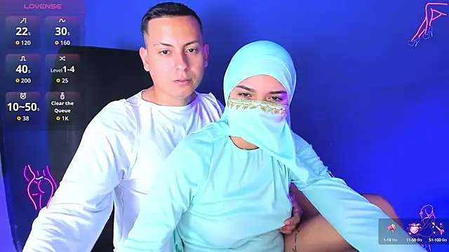 Snapshot of Sahira_and_Zaid chatting on September 30, 2025, 6:35 pm Sahira and Zaid online show from September 30, 2025, 6:35 pm