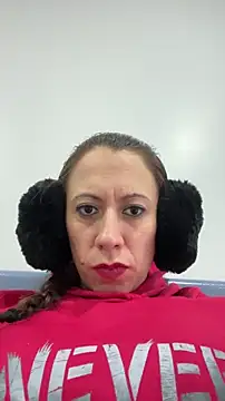 Snapshot of Biancamirage3 chatting on November 4, 2025, 9:03 pm Biancamirage3 online show from November 4, 2025, 9:03 pm