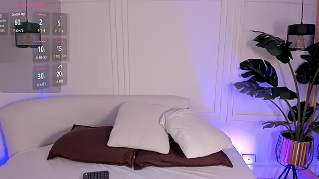 Dafne Hillss online show from November 28, 2025, 12:52 pm