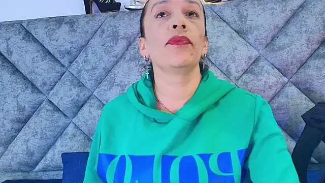 Shantey Laurent online show from November 21, 2025, 12:26 pm