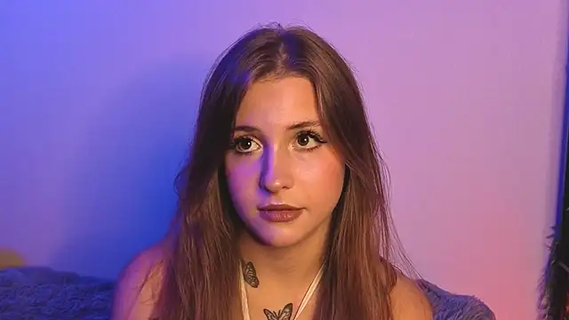 Snapshot of LoveSeekins chatting on October 18, 2025, 7:36 pm LoveSeekins online show from October 18, 2025, 7:36 pm