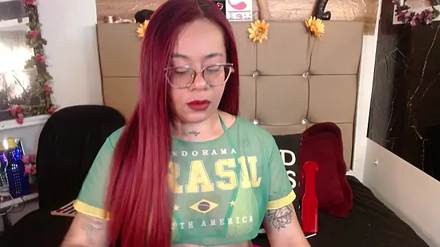 MIA  SPENCER online show from March 17, 2026, 2:20 pm