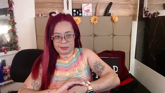 Snapshot of MIA__SPENCER chatting on March 25, 2026, 8:04 pm MIA SPENCER online show from March 25, 2026, 8:04 pm