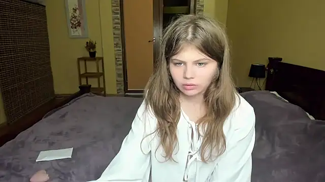 Lilly Jess online show from September 11, 2025, 5:24 pm