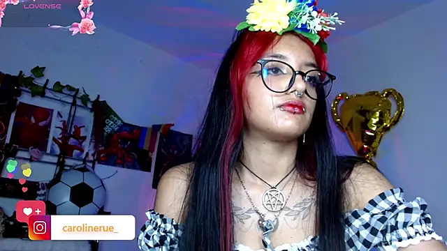 carolinerue online show from June 20, 2026, 4:48 am