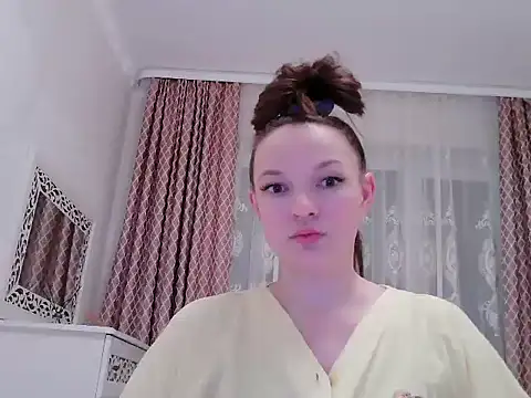 Snapshot of Salynxa chatting on February 27, 2026, 6:30 pm Salynxa online show from February 27, 2026, 6:30 pm