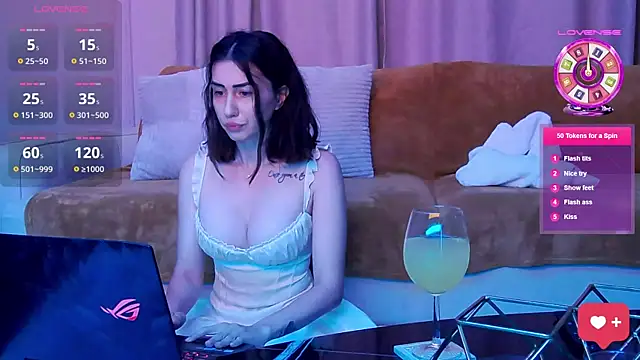 MissScarlettXO online show from September 8, 2025, 8:08 pm
