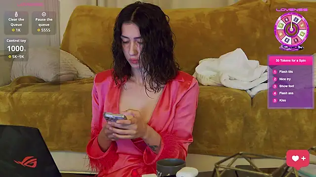 MissScarlettXO online show from September 9, 2025, 7:35 pm