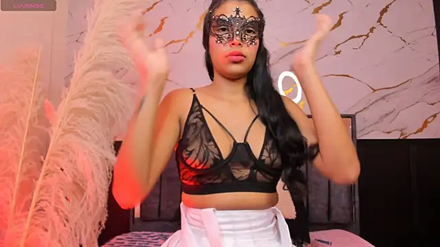 Snapshot of dulce_anny_ chatting on October 26, 2025, 2:56 pm dulce anny  online show from October 26, 2025, 2:56 pm