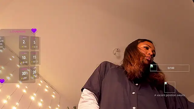 GiuliaCash online show from December 5, 2025, 11:19 am