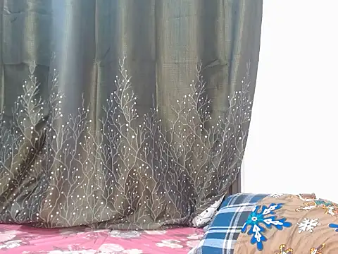 Snapshot of Drive_girl chatting on November 9, 2025, 7:01 pm Drive girl online show from November 9, 2025, 7:01 pm