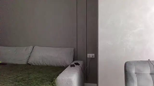 Snapshot of MrsAlice chatting on October 24, 2025, 7:49 am MrsAlice online show from October 24, 2025, 7:49 am