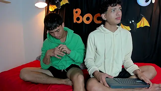 Snapshot of maicol_cum23 chatting on October 29, 2025, 5:36 pm maicol cum23 online show from October 29, 2025, 5:36 pm