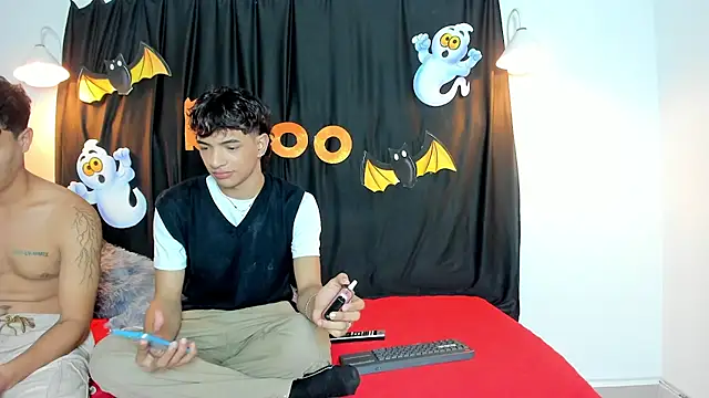 Snapshot of maicol_cum23 chatting on October 30, 2025, 4:30 pm maicol cum23 online show from October 30, 2025, 4:30 pm