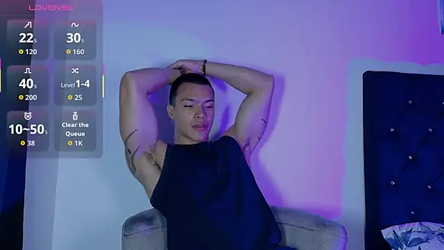 adriel escalante online show from May 7, 2026, 3:23 am