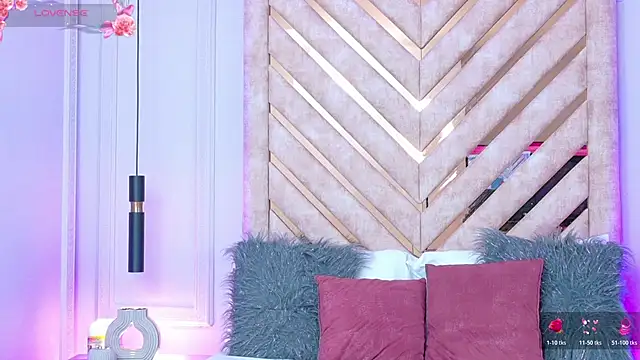 Rossie-Cameron online show from February 14, 2026, 12:57 pm