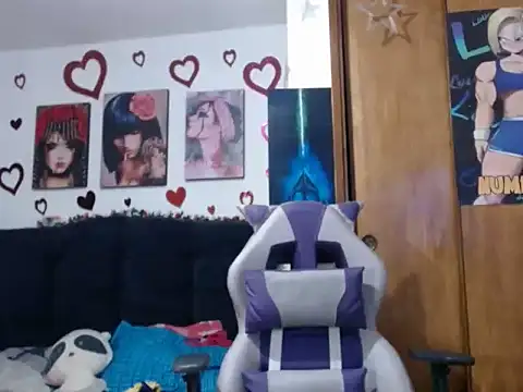 Angeeellovee online show from September 23, 2025, 5:21 am