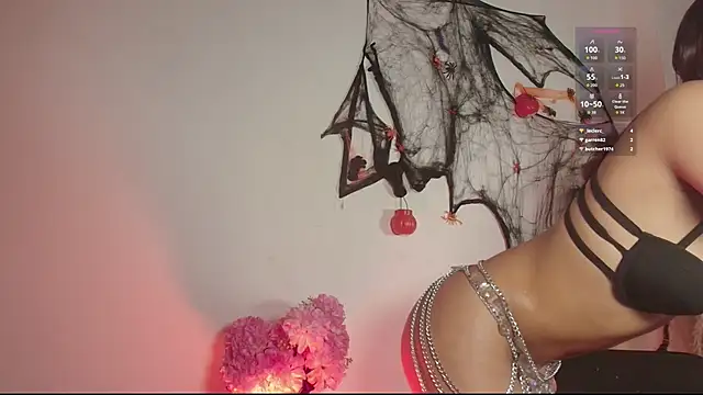 Snapshot of Missandy_ chatting on October 18, 2025, 8:31 pm Missandy online show from October 18, 2025, 8:31 pm