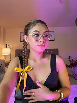 OxanaFedorova1- online show from February 19, 2026, 8:38 pm