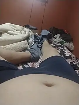 Santiagoqro85 online show from November 29, 2025, 2:25 am