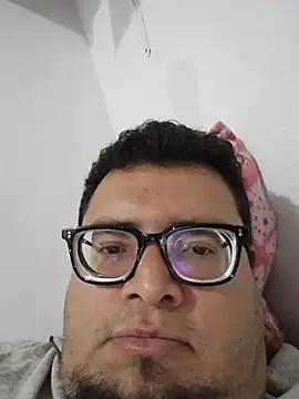 Santiagoqro85 online show from March 11, 2026, 3:12 am