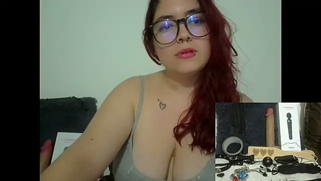 Viviana2400 online show from September 14, 2025, 10:20 pm